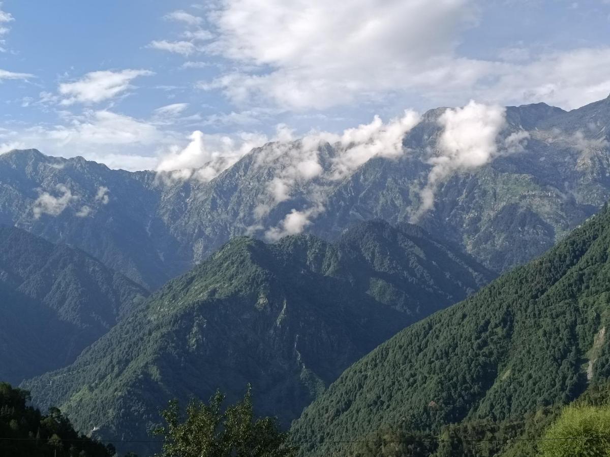Sahaj Homestay Naddi Dharamshala Exterior foto