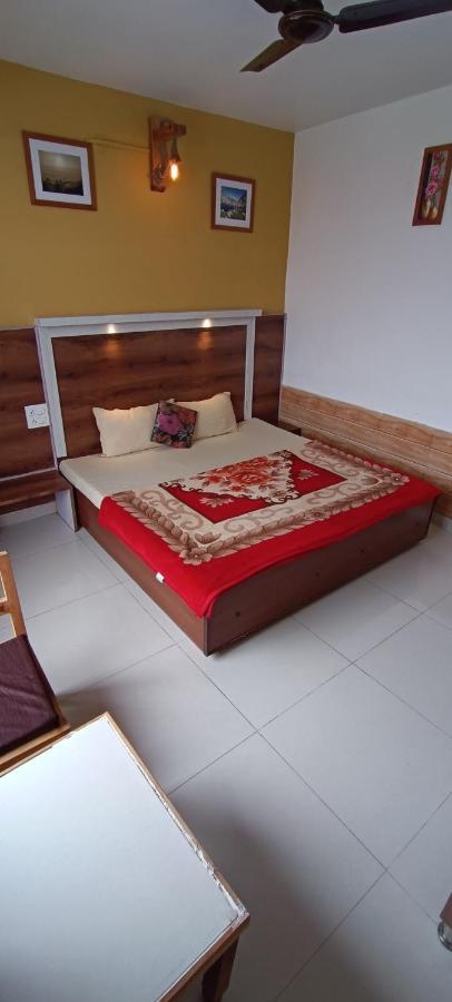 Sahaj Homestay Naddi Dharamshala Exterior foto